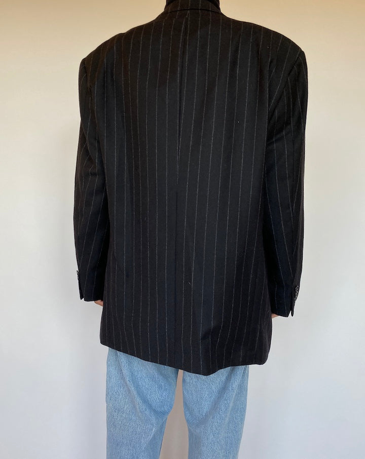VINTAGE WOOL AND CASHMERE PINSTRIPED BLACK BLAZER 1654