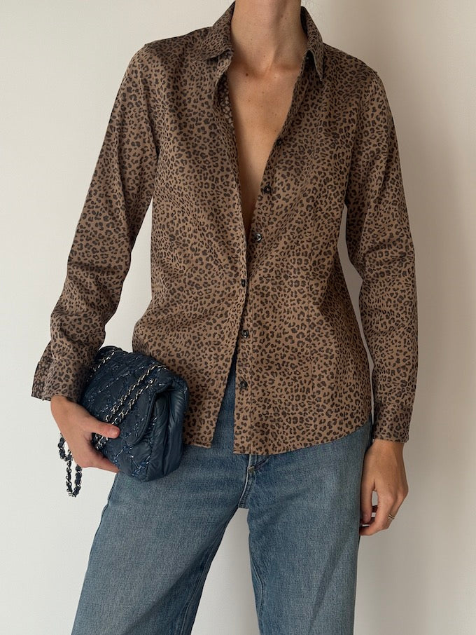 Vintage Leopard Print Button-Up Shirt 6657