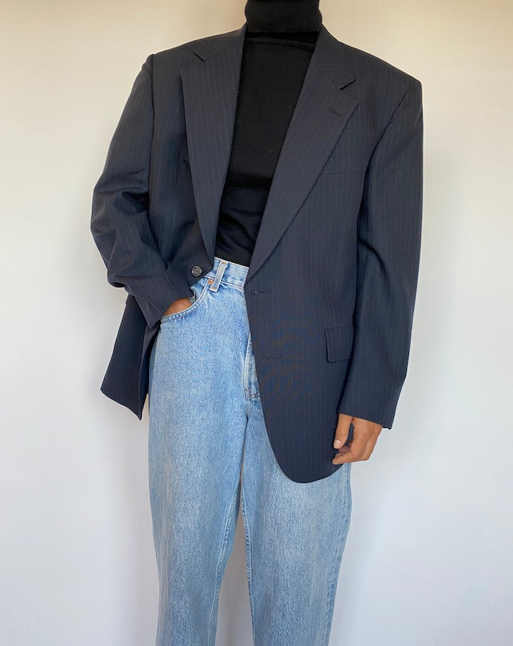 VINTAGE PINSTRIPED NAVY BLAZER 1656