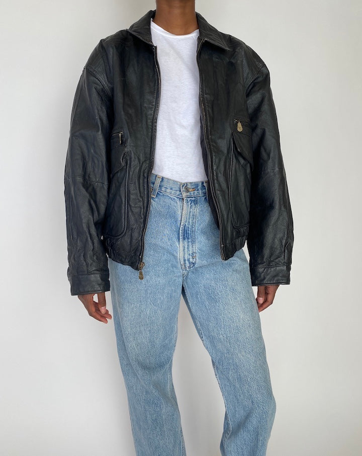 VINTAGE OVERSIZED BLACK LEATHER JACKET 3876
