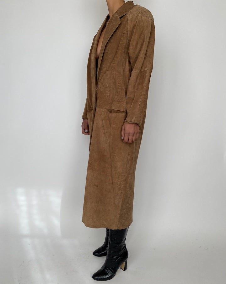 VINTAGE CAMEL COLORED SUEDE LEATHER COAT 2458