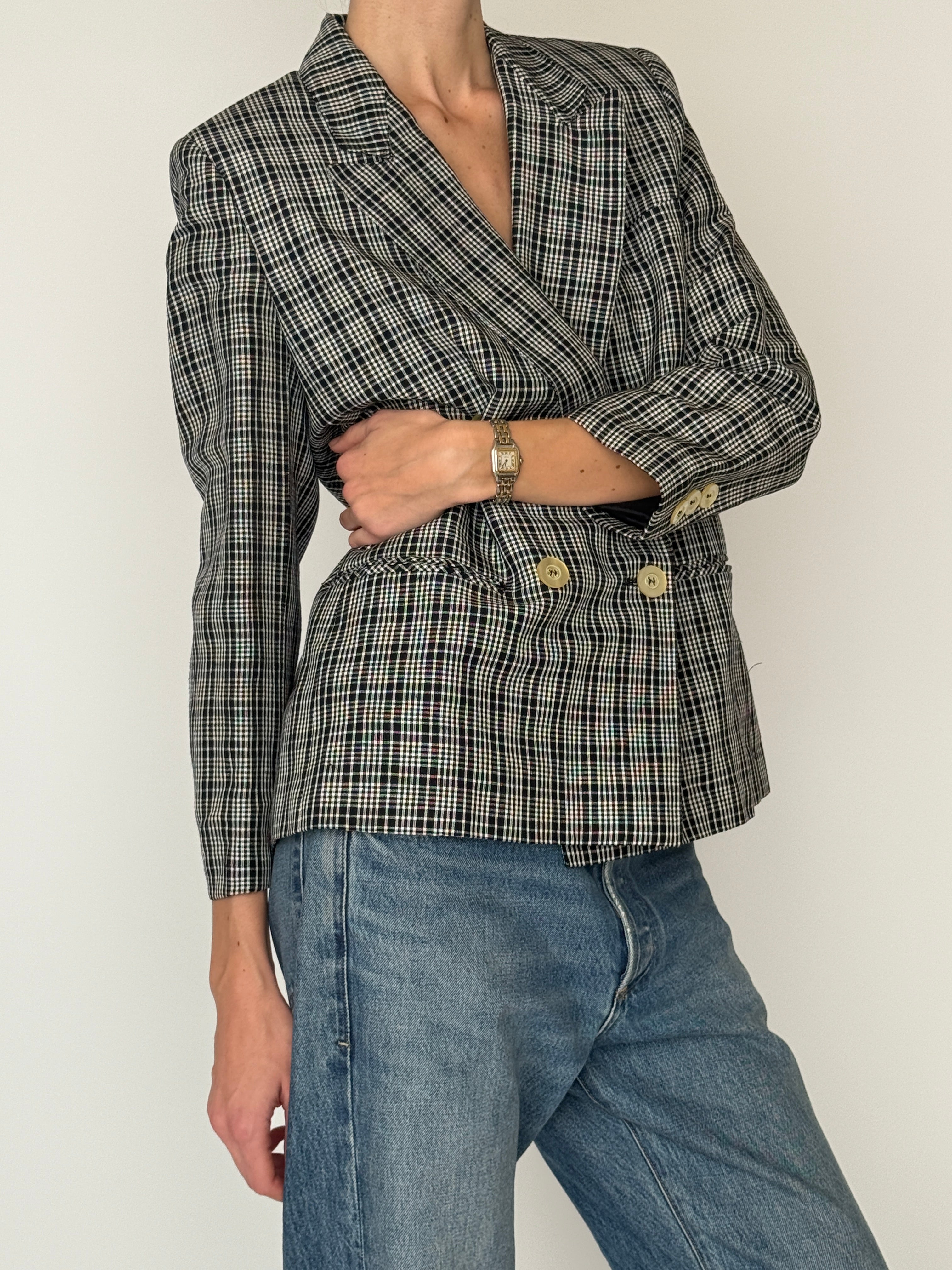 Vintage black ivory plaid blazer side view tailored silhouette