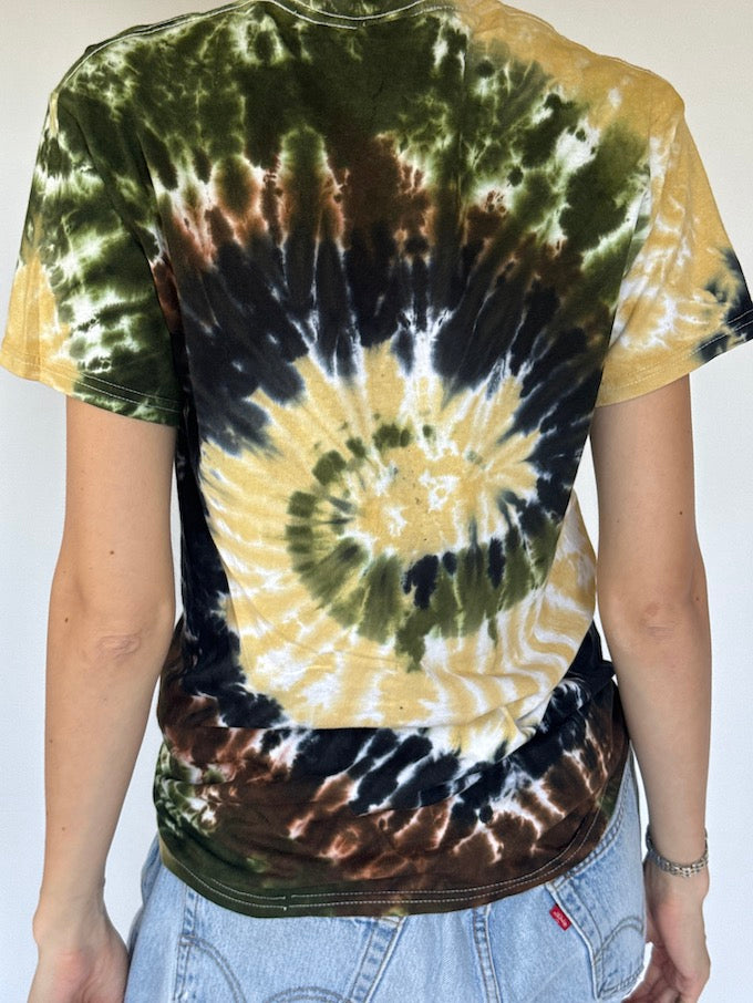 Vintage earth spiral tie-dye tee 6365