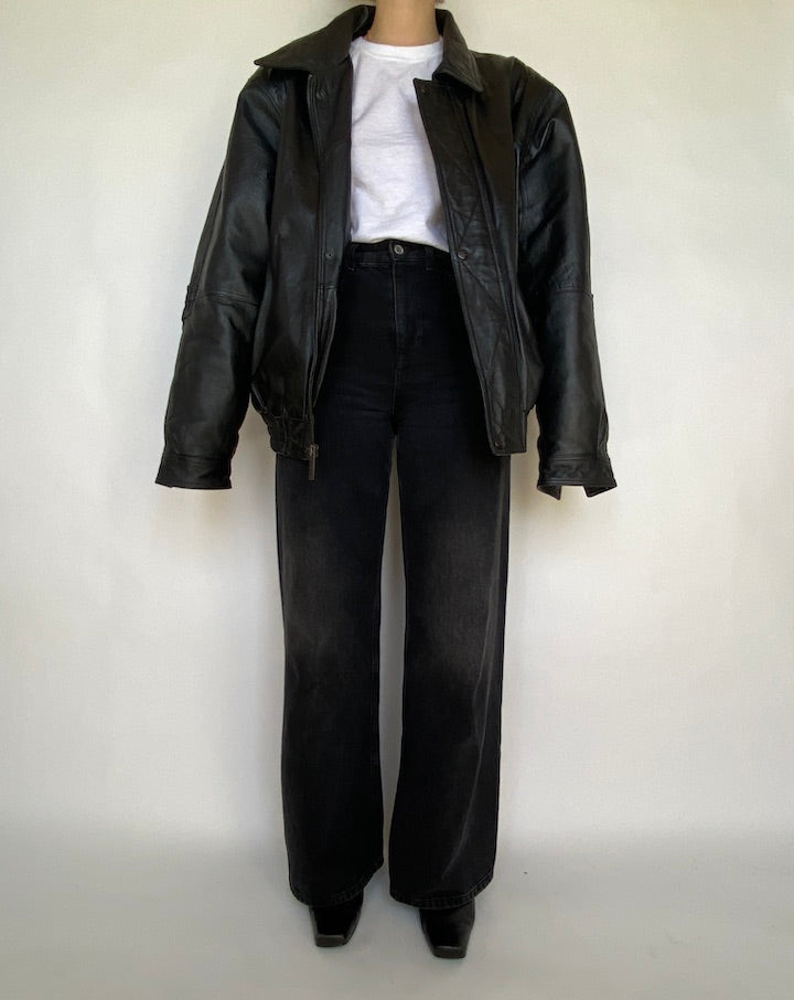 VINTAGE BLACK LEATHER JACKET 431