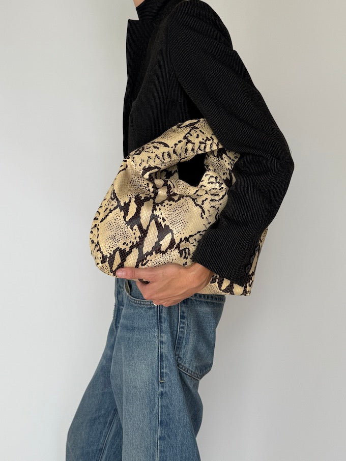 Vintage Fitted Textured Wool Blazer Black 6016