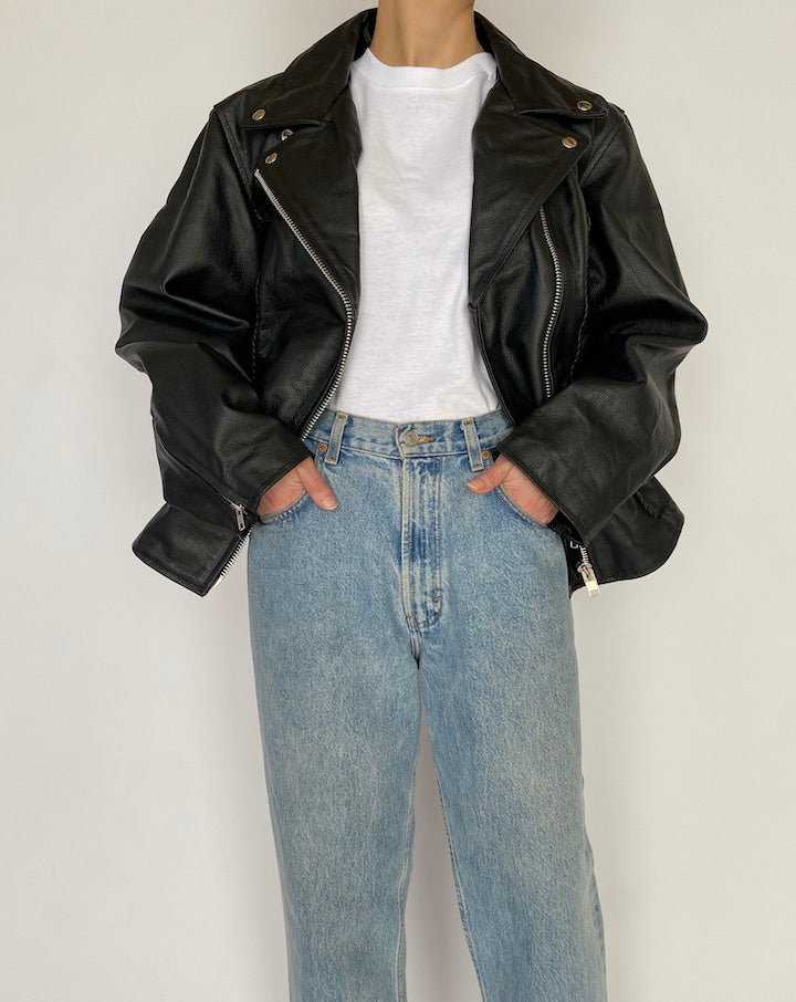VINTAGE BLACK LEATHER JACKET 4809