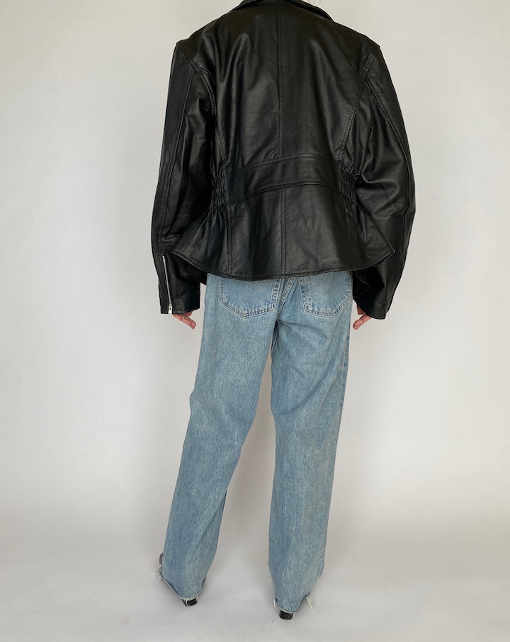 VINTAGE BLACK LEATHER JACKET 4809