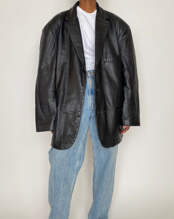 VINTAGE BLACK OVERSIZED LEATHER JACKET 3928