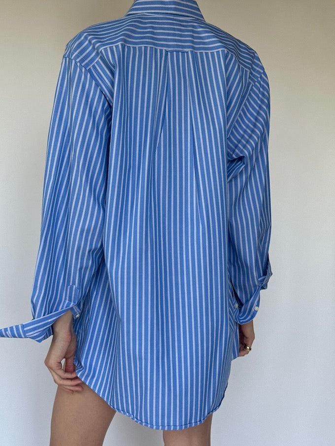 Vintage striped blue and white shirt 6376