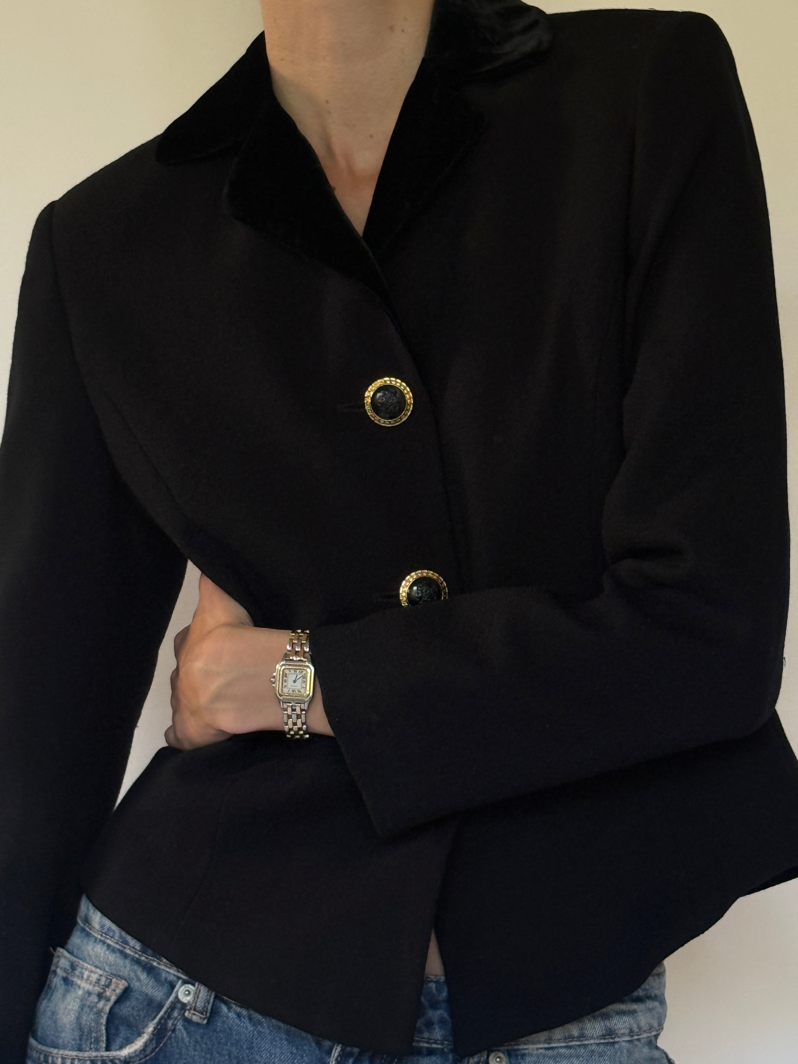 Vintage black blazer front view with velvet collar