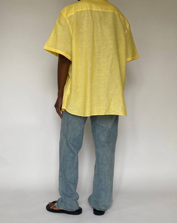 VINTAGE YELLOW CALVIN KLEIN SHORT SLEEVE SHIRT 4917