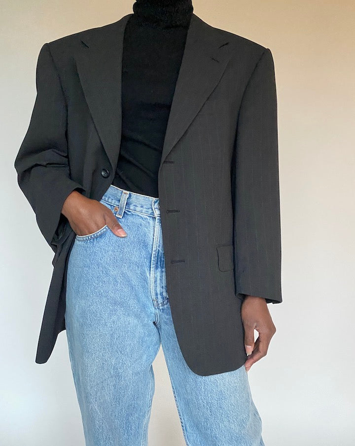 VINTAGE PINSTRIPED GREY BLAZER 1676