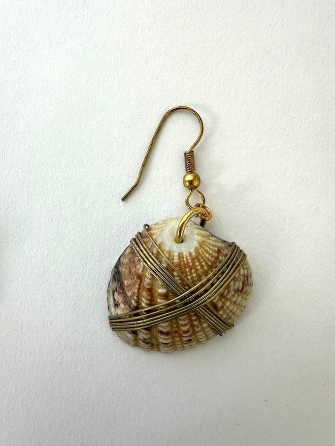 Vintage drop seashell Earrings