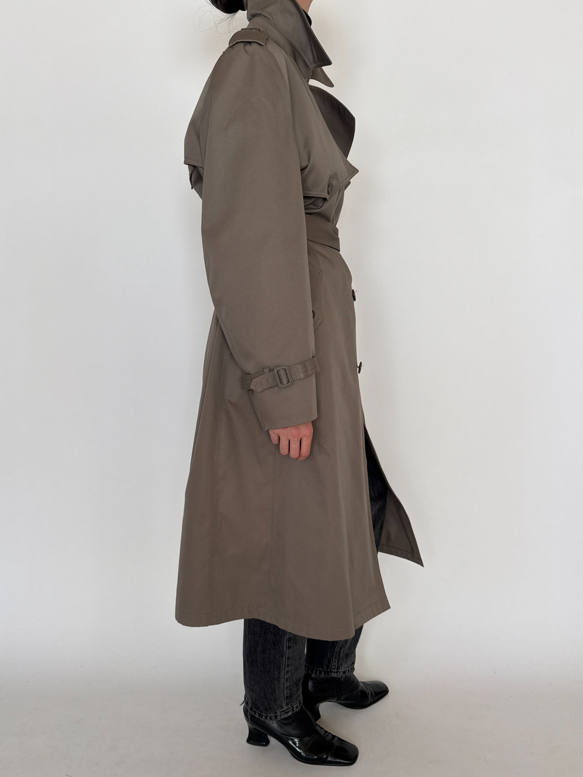 Vintage classic taupe trench coat SKU 8455