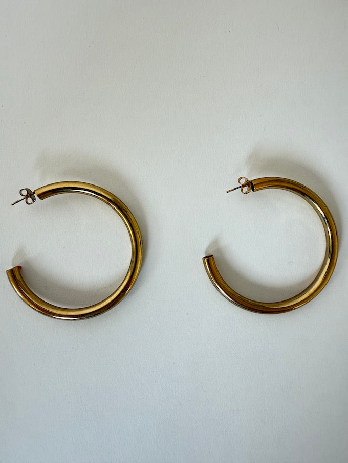 Vintage silver-toned silver-toned medium hoops