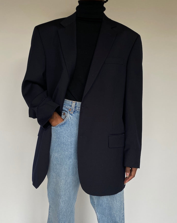 VINTAGE OVERSIZED BEAUTIFUL NAVY BLAZER 1718