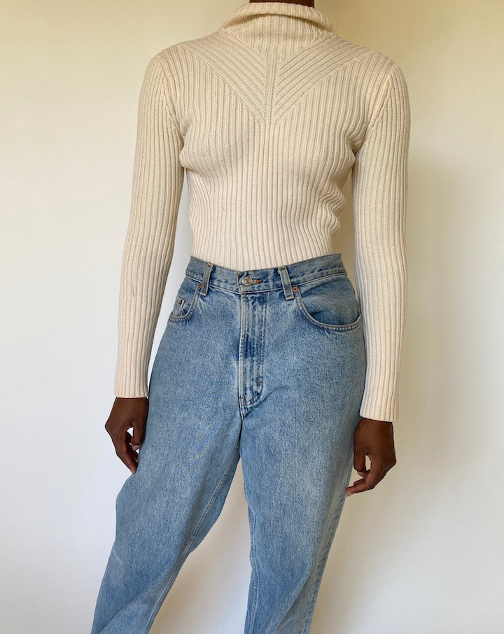 VINTAGE CALVIN KLEIN WOOL SWEATER 3988