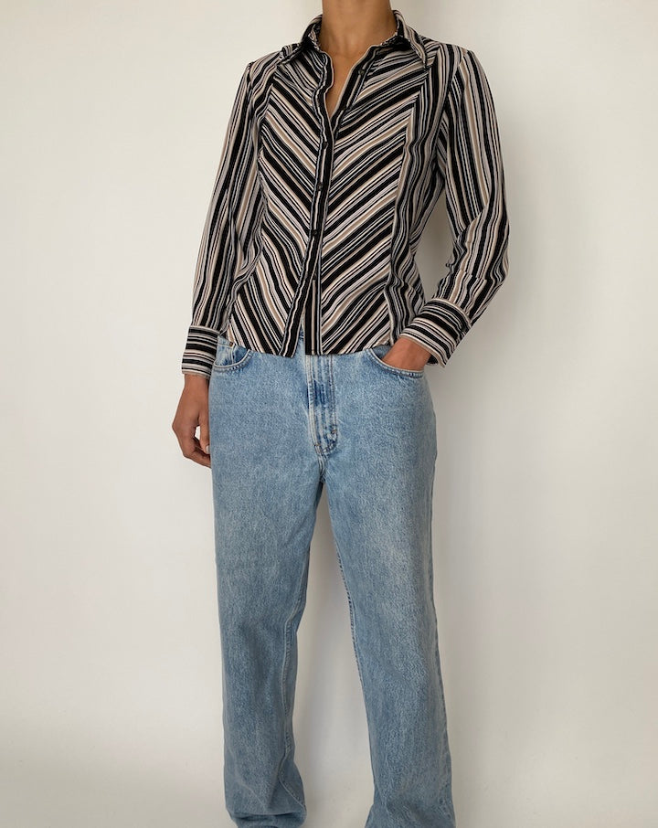 VINTAGE BUTTON DOWN BLOUSE 2523