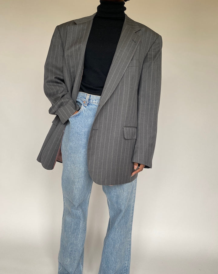 VINTAGE GREY PINSTRIPED WOOL BLAZER 1728