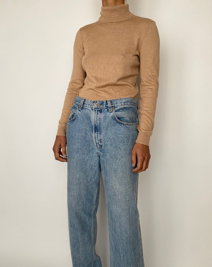 VINTAGE BEIGE TURTLENECK 2530
