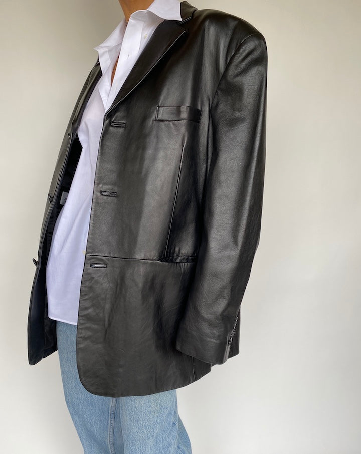VINTAGE BLACK LEATHER JACKET/BLZER 721