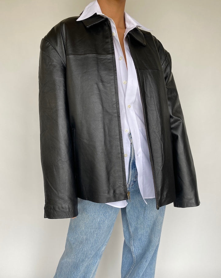 VINTAGE OVERSIZED BLACK LEATHER JACKET 723