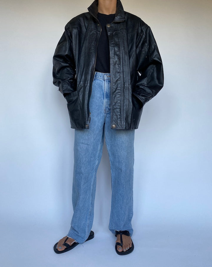 VINTAGE OVERSIZED BLACK LEATHER JACKET 3036