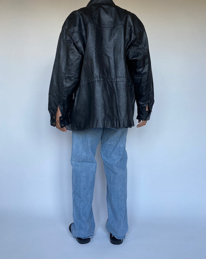 VINTAGE OVERSIZED BLACK LEATHER JACKET 3036