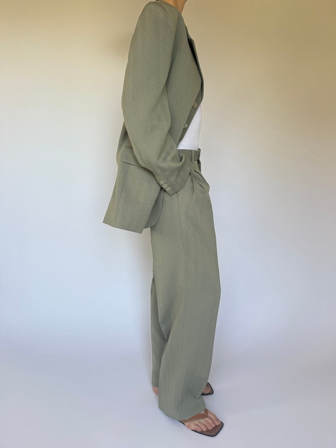 Vintage oversized two-piece suit green 6077