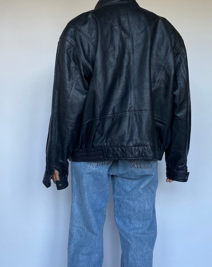 VINTAGE BOXY BLACK LEATHER JACKET 3047