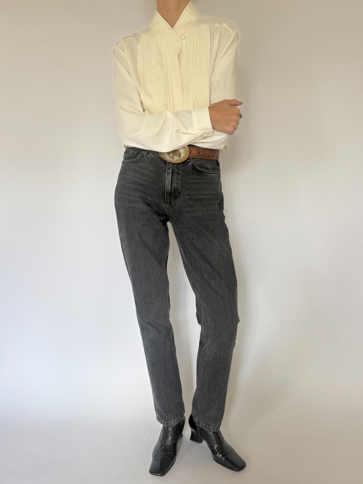Vintage ivory pleated Christie & Jill blouse