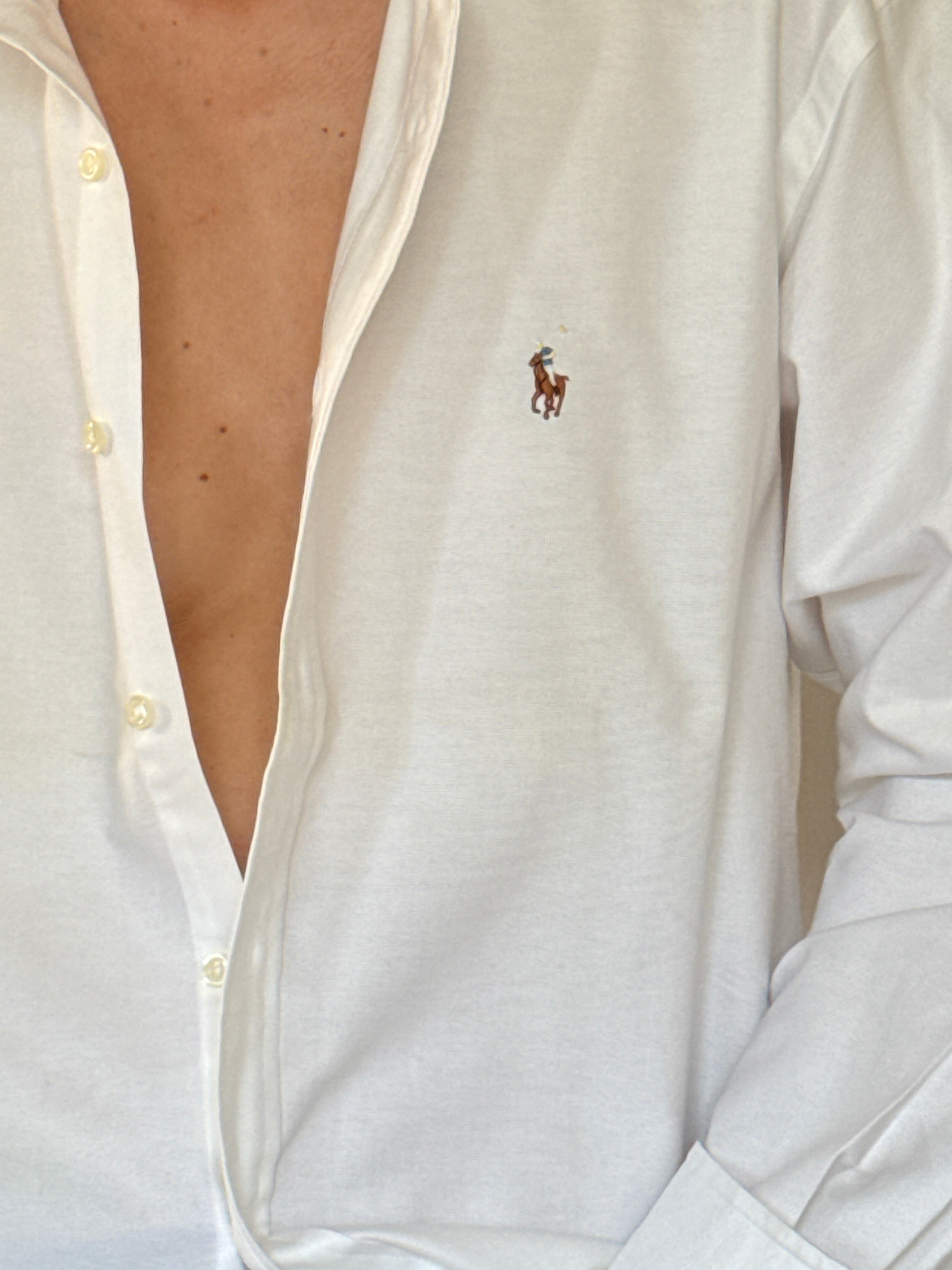 Vintage Ralph Lauren embroidered logo detail