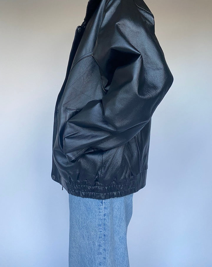 VINTAGE BOXY BLACK LEATHER JACKET 3484