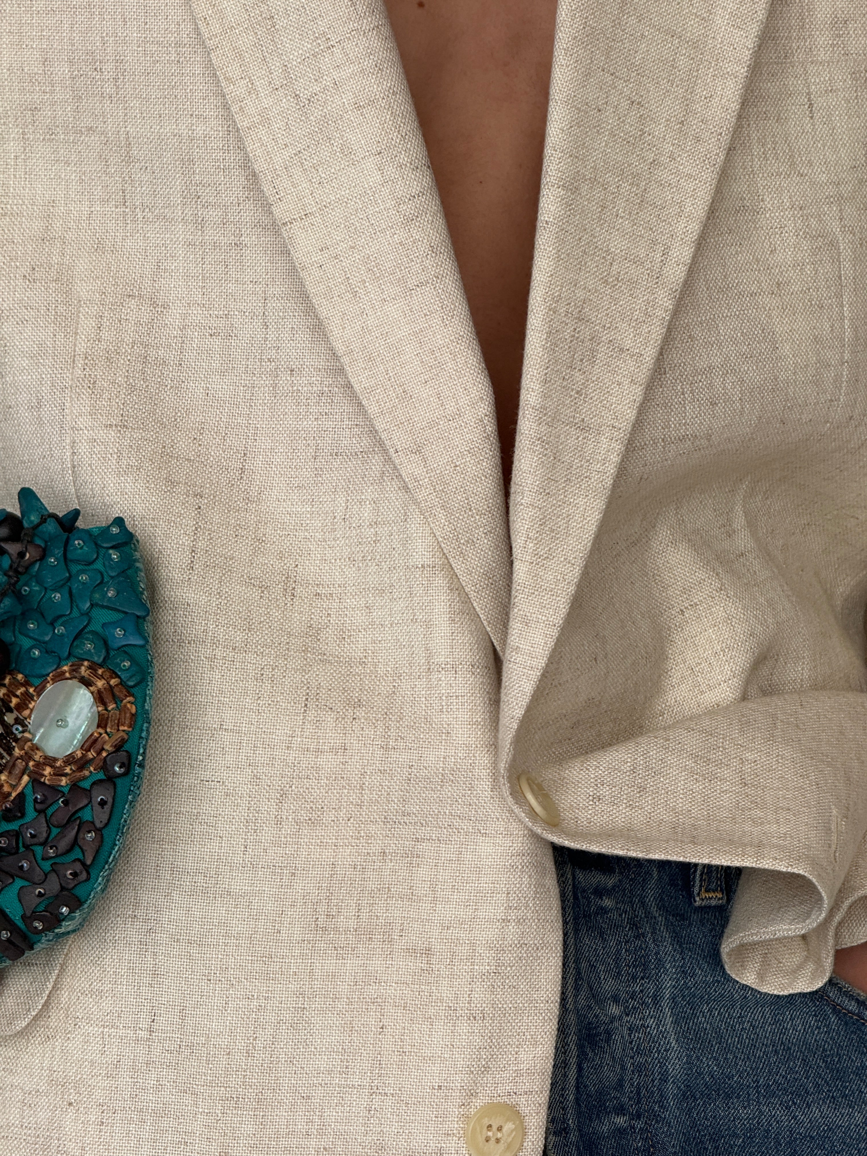 Vintage linen oversized blazer natural fabric close-up