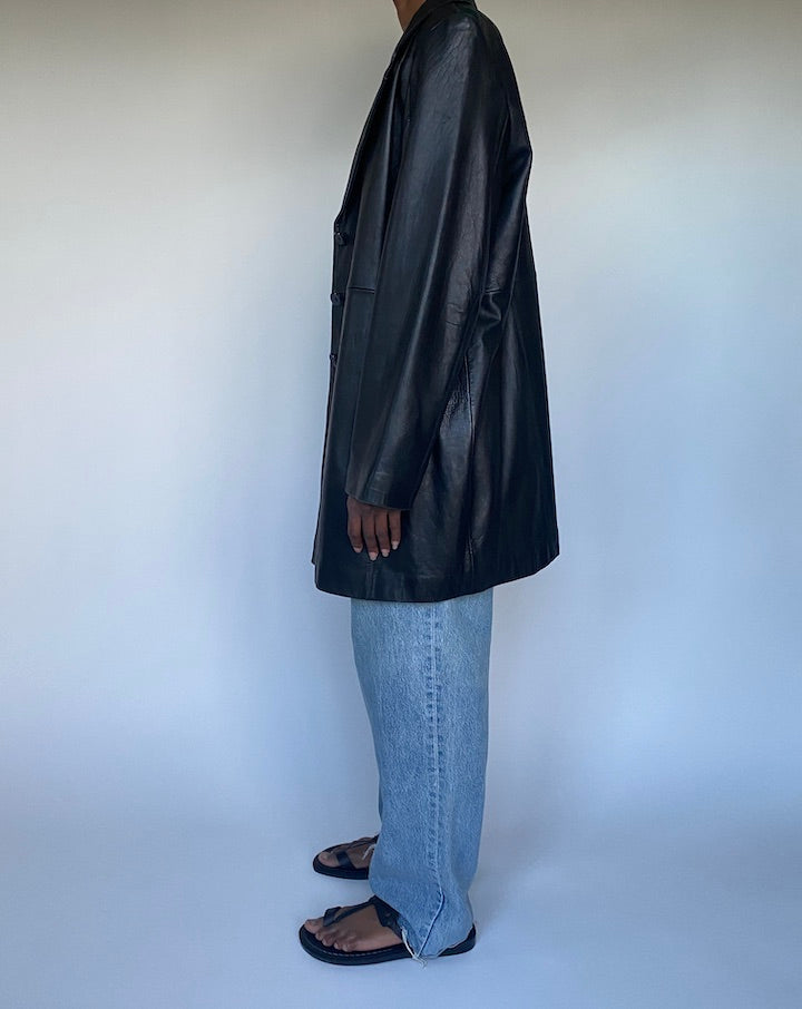 VINTAGE BLACK LEATHER COAT 3491