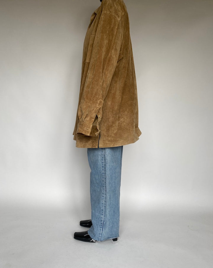 VINTAGE CAMEL COLORED OVERSIZED SUEDE LEATHER JACKET/SHIRT 1780