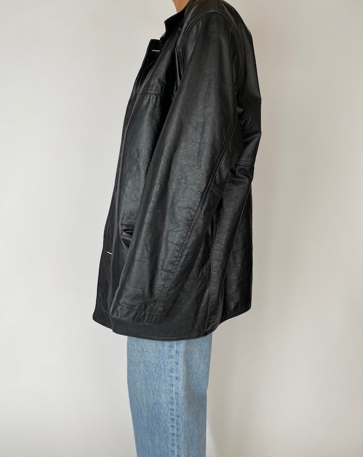 VINTAGE BLACK OVERSIZED LEATHER JACKET 2551