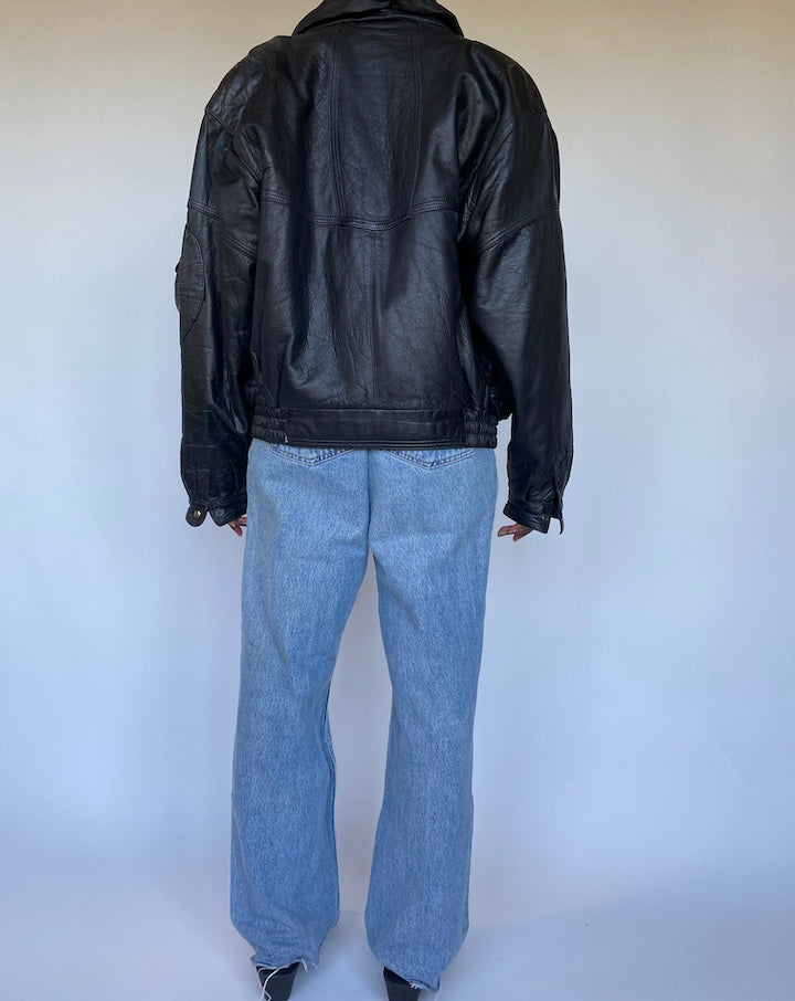 VINTAGE OVERSIZED BLACK LEATHER JACKET 1133