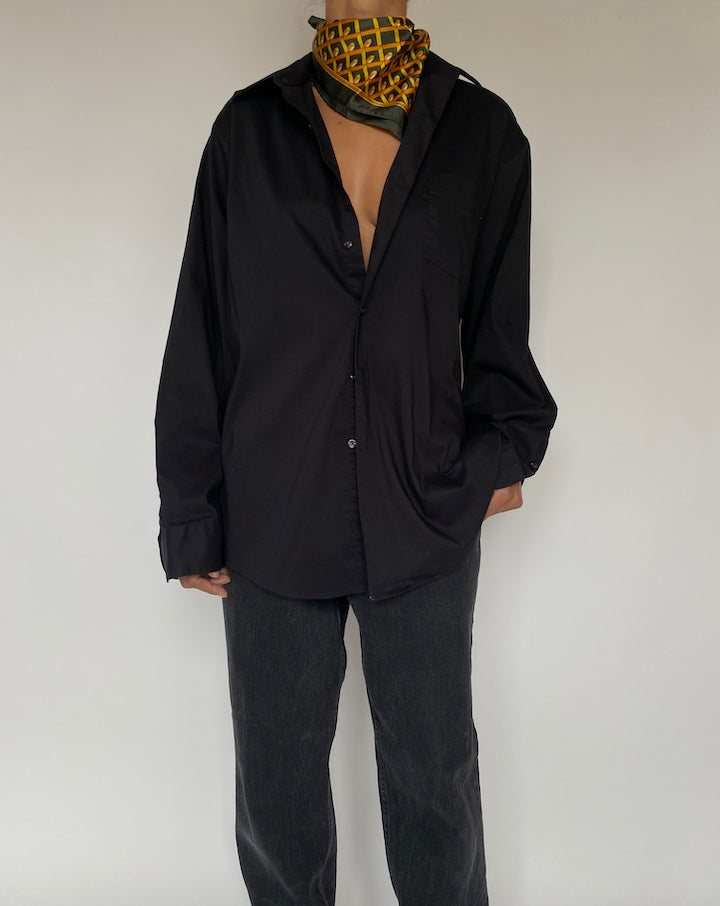 VINTAGE BLACK SHIRT 1797