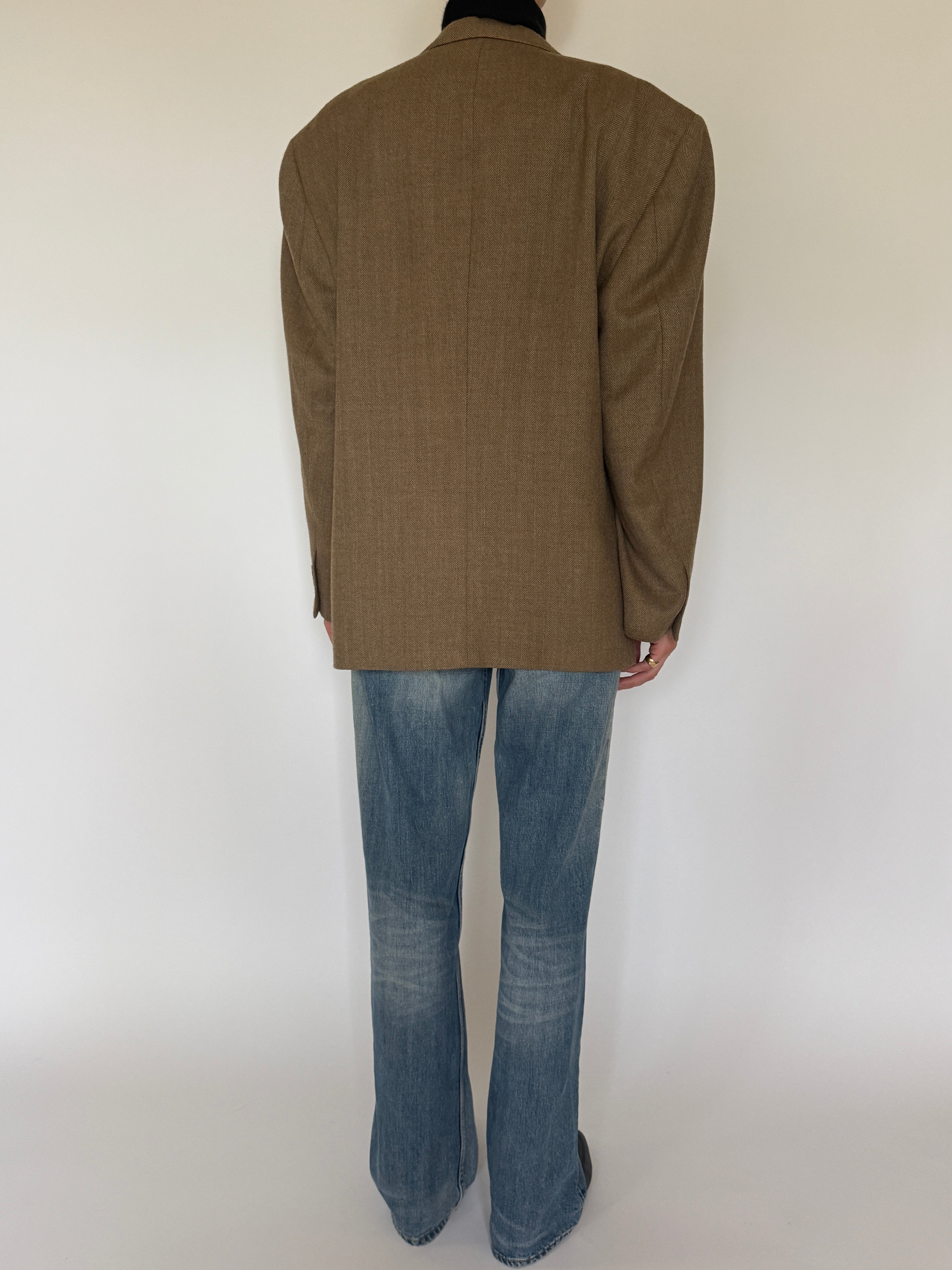 Vintage brown herringbone lambswool blazer back view