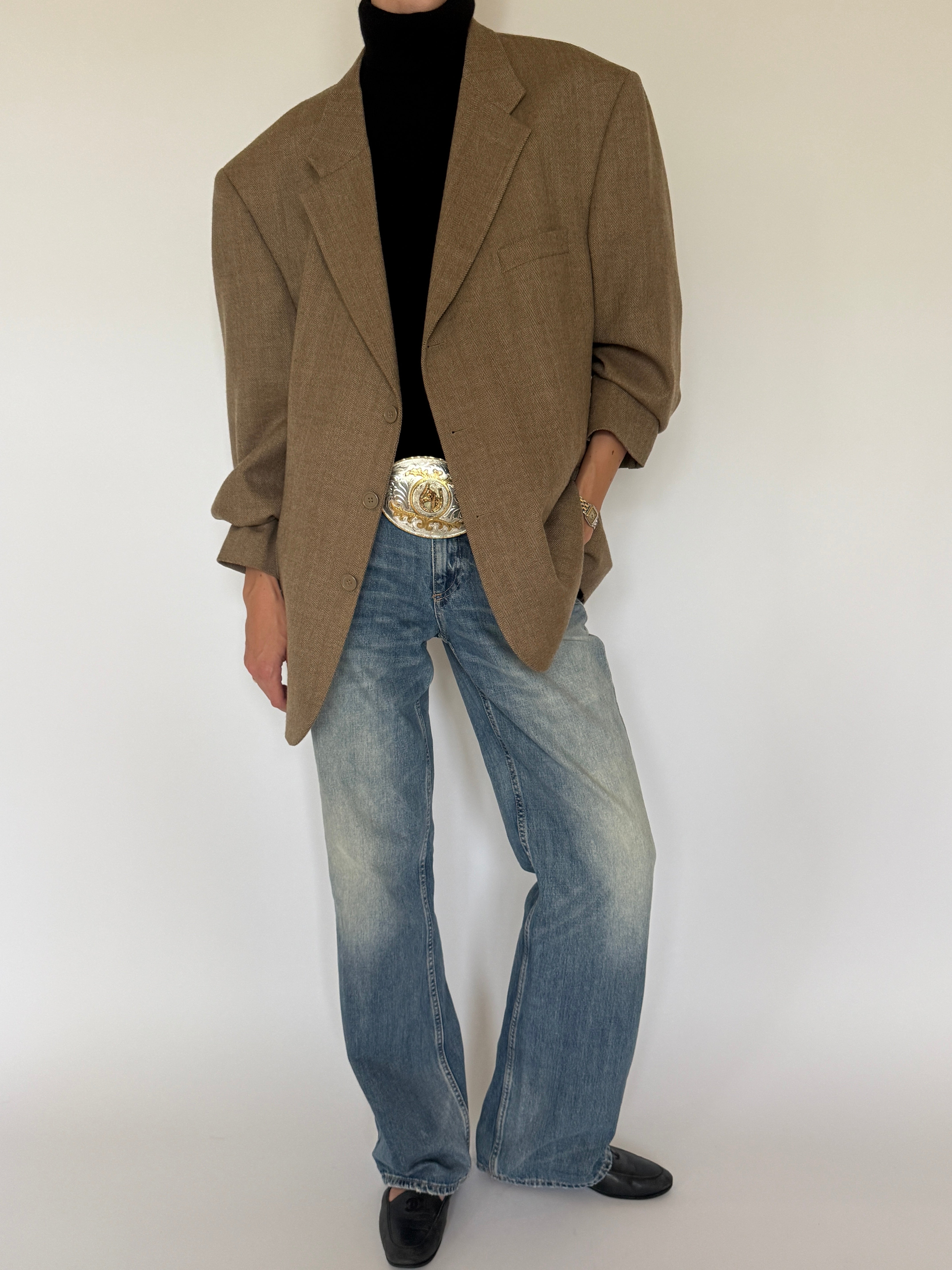 Vintage brown herringbone lambswool blazer front view