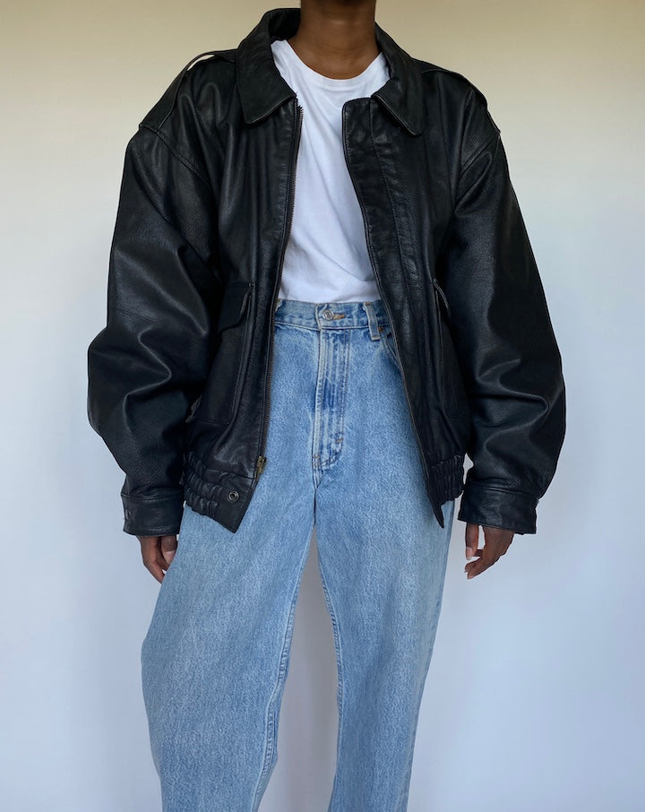 VINTAGE OVERSIZED BLACK BOMBER LEATHER JACKET 3516