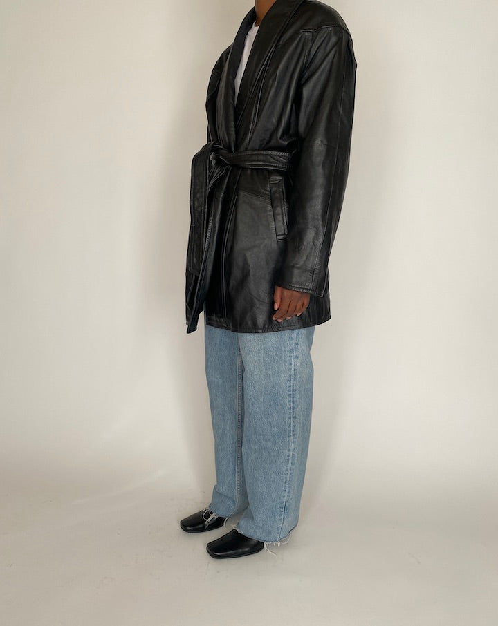VINTAGE BLACK SHORT LEATHER TRENCH 4028