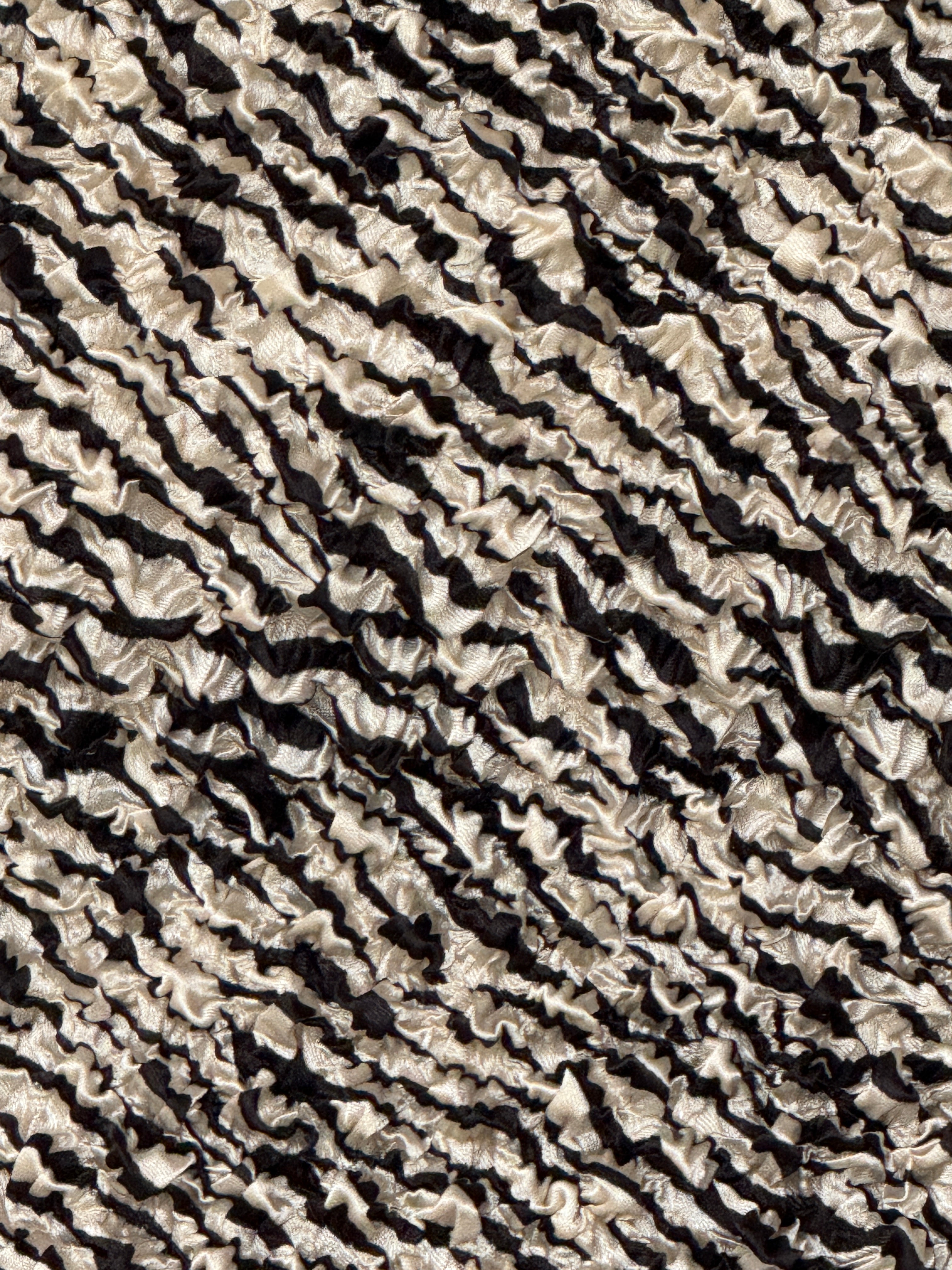 Vintage Textured Crinkle Knit Top Zebra 7010