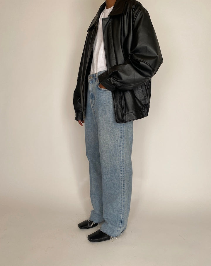 VINTAGE OVERSIZED BLACK LEATHER JACKET 4041