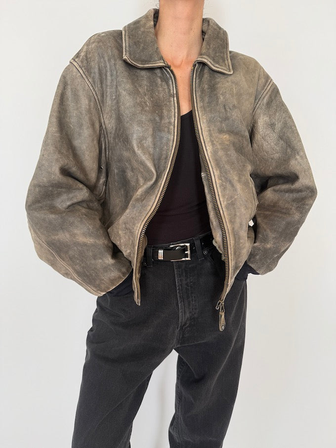 Vintage Distressed Leather Jacket 5405