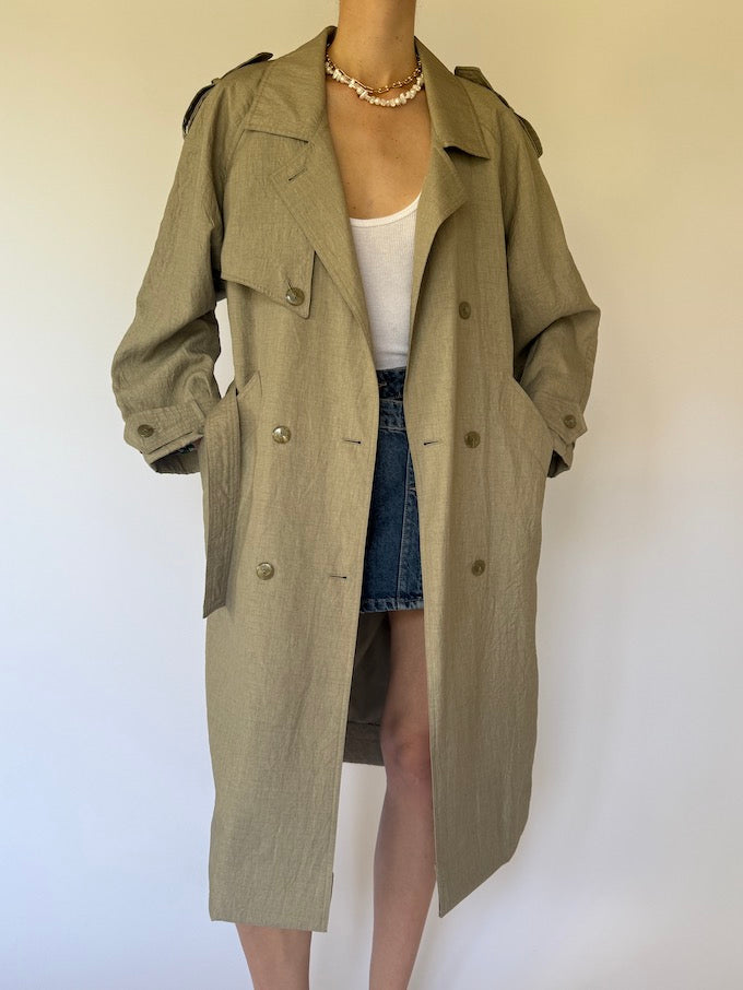 Vintage trench coat beige 6140
