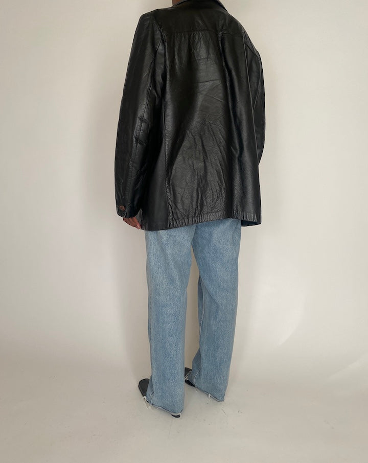 VINTAGE OVERSIZED BLACK LEATHER JACKET 4061