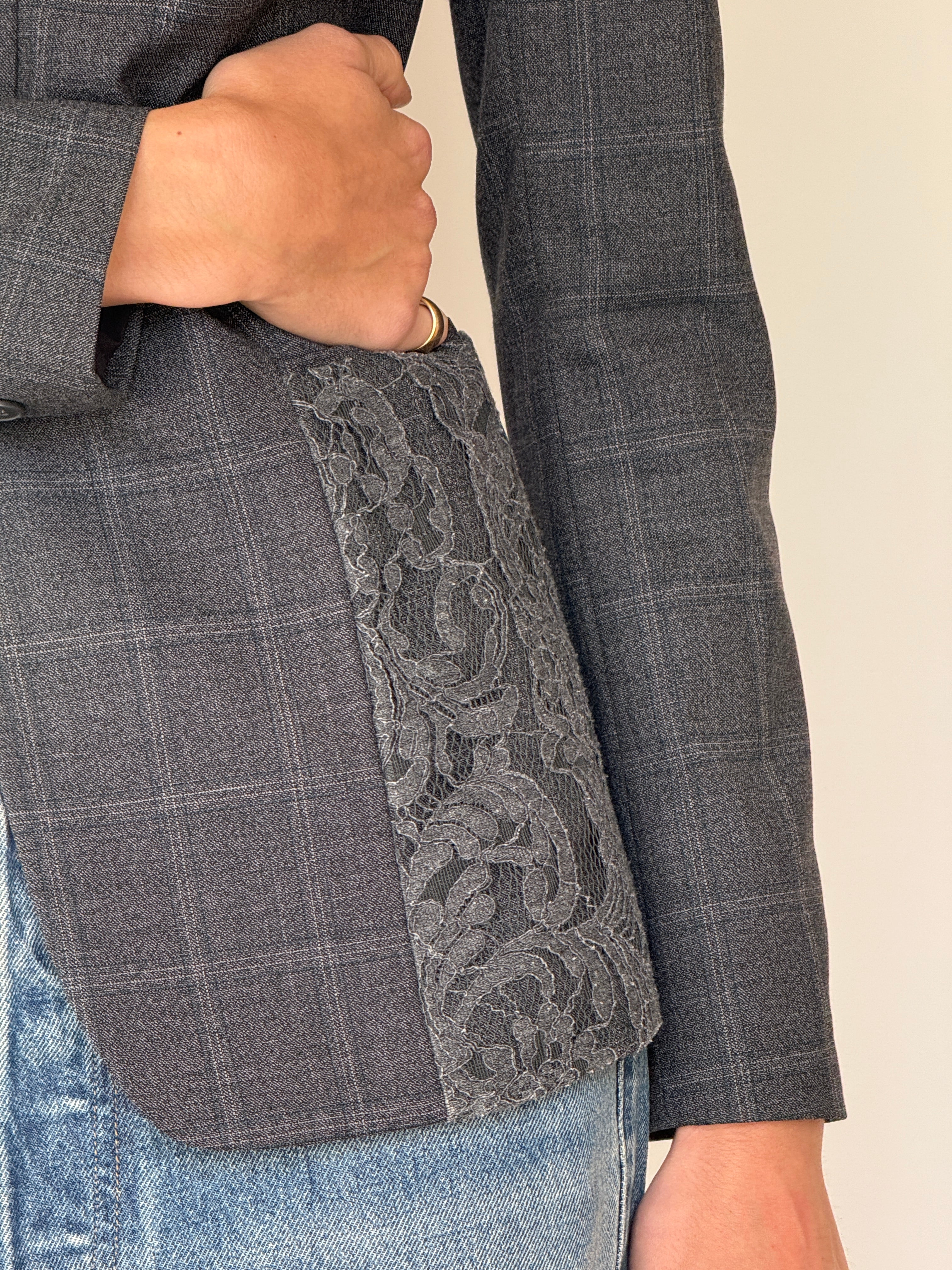 Vintage Grey Plaid Lace-Detail Blazer 7024