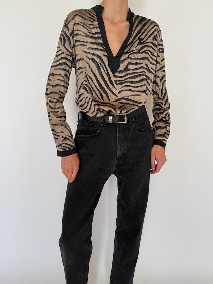 Animal printed blouse, vintage blouse, svc, shopvintagecollection